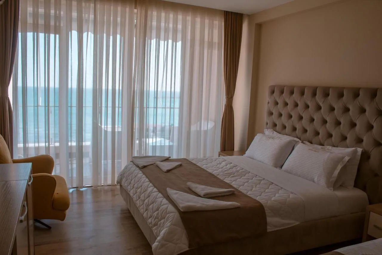 Hotel Frojd - Beach Front Resort Shengjin