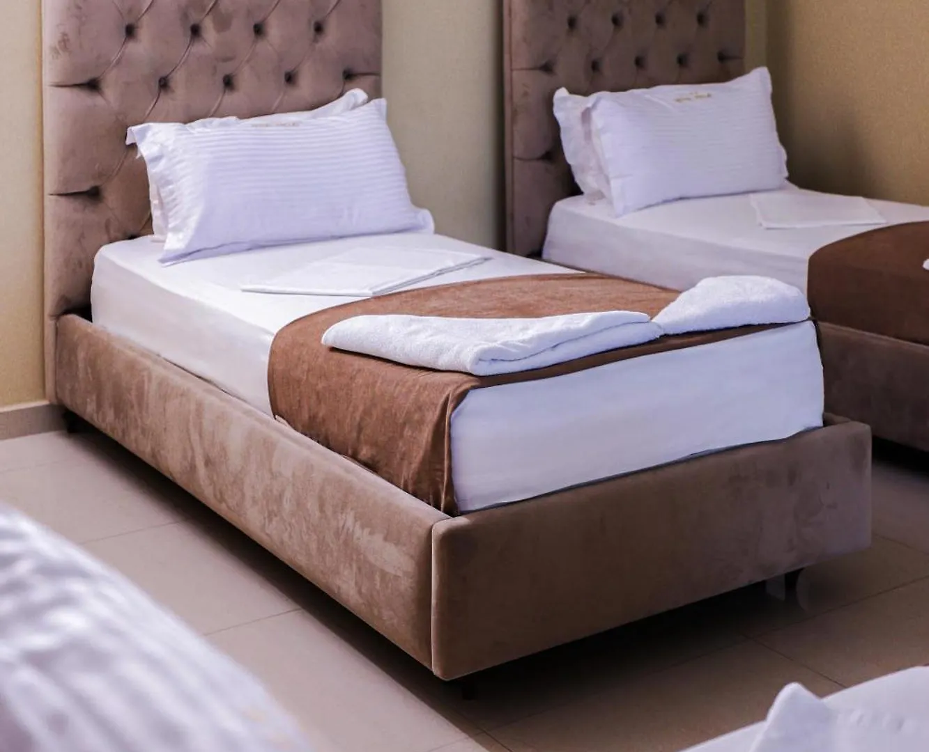 Hotel Frojd - Beach Front Resort Shengjin